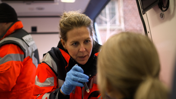 Doctor Engelhardt examines an officer on duty